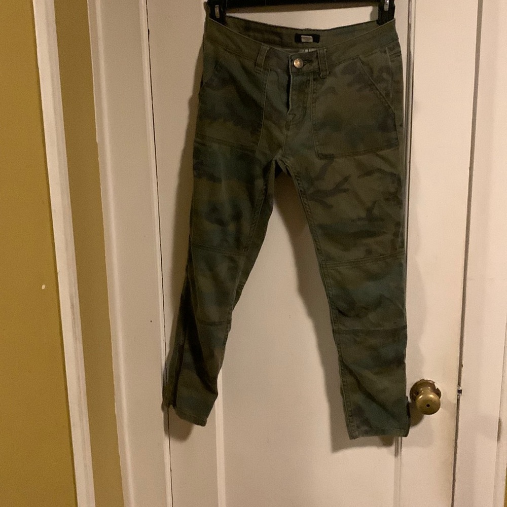 Women pants